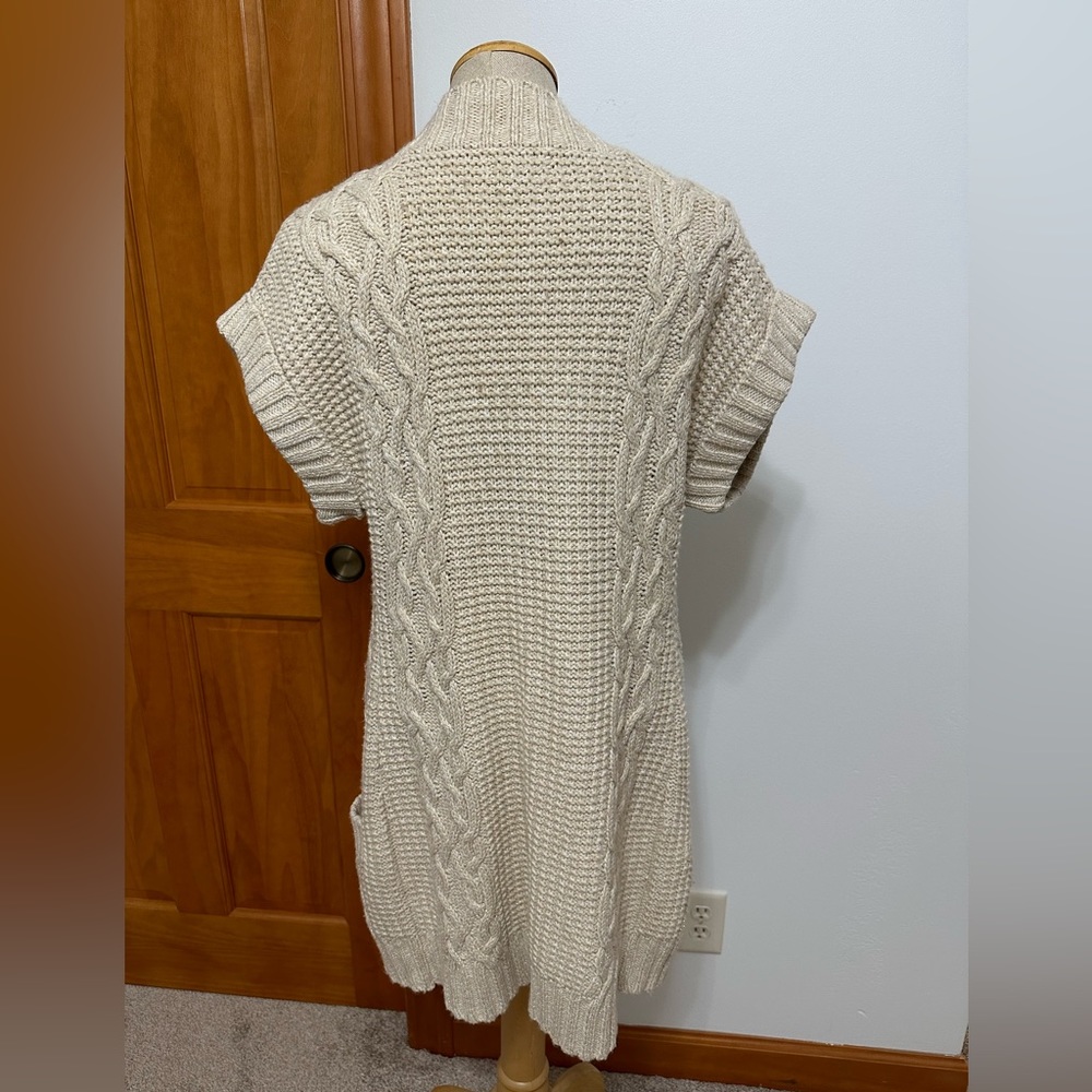 Cardigan - Picture 5 of 6
